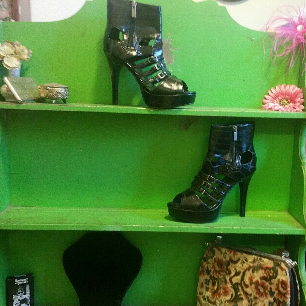 Shoes